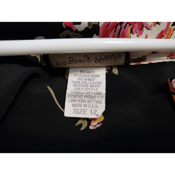 (F5) Vintage INTRIGUING THREADS Womens Blouse Size 12 Floral Long Sleeve Black - Picture 7 of 7